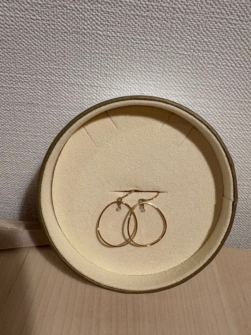 再お値下げ⭐︎美品⭐︎AHKAHのビンドゥレメディーフープ ピアス