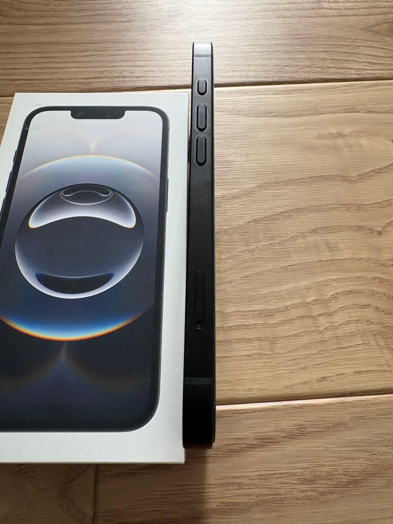 【ユキノ】iPhone16e 256GB