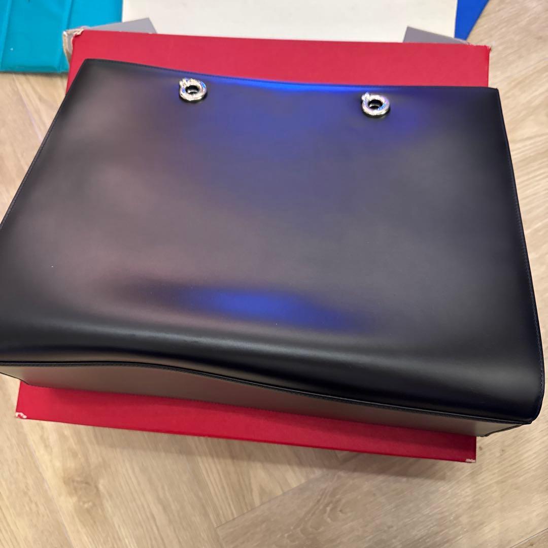 cartier バッグビジネスバッグ 金属リング付き