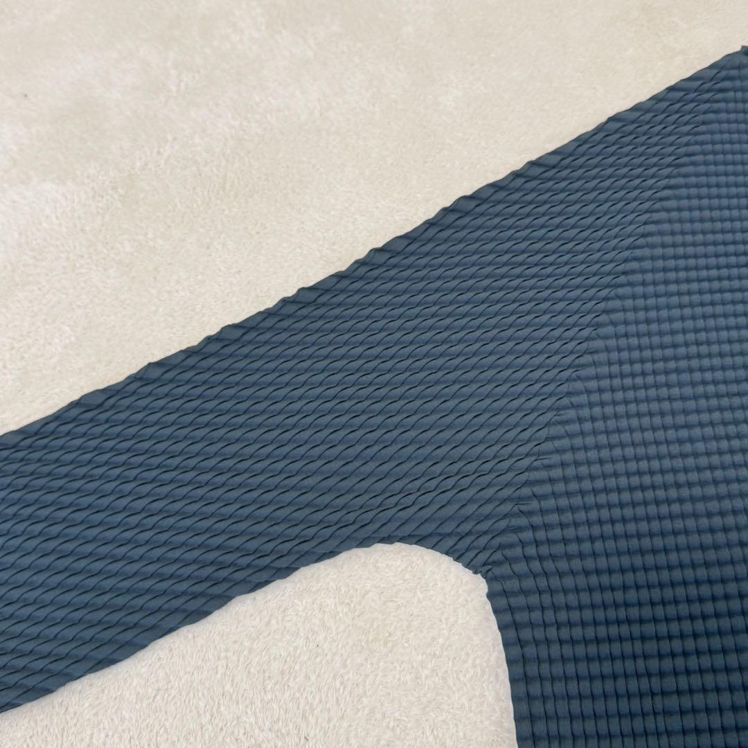 極美品✨ISSEY MIYAKE プリーツ　グリーン　オーバーサイズ　長袖