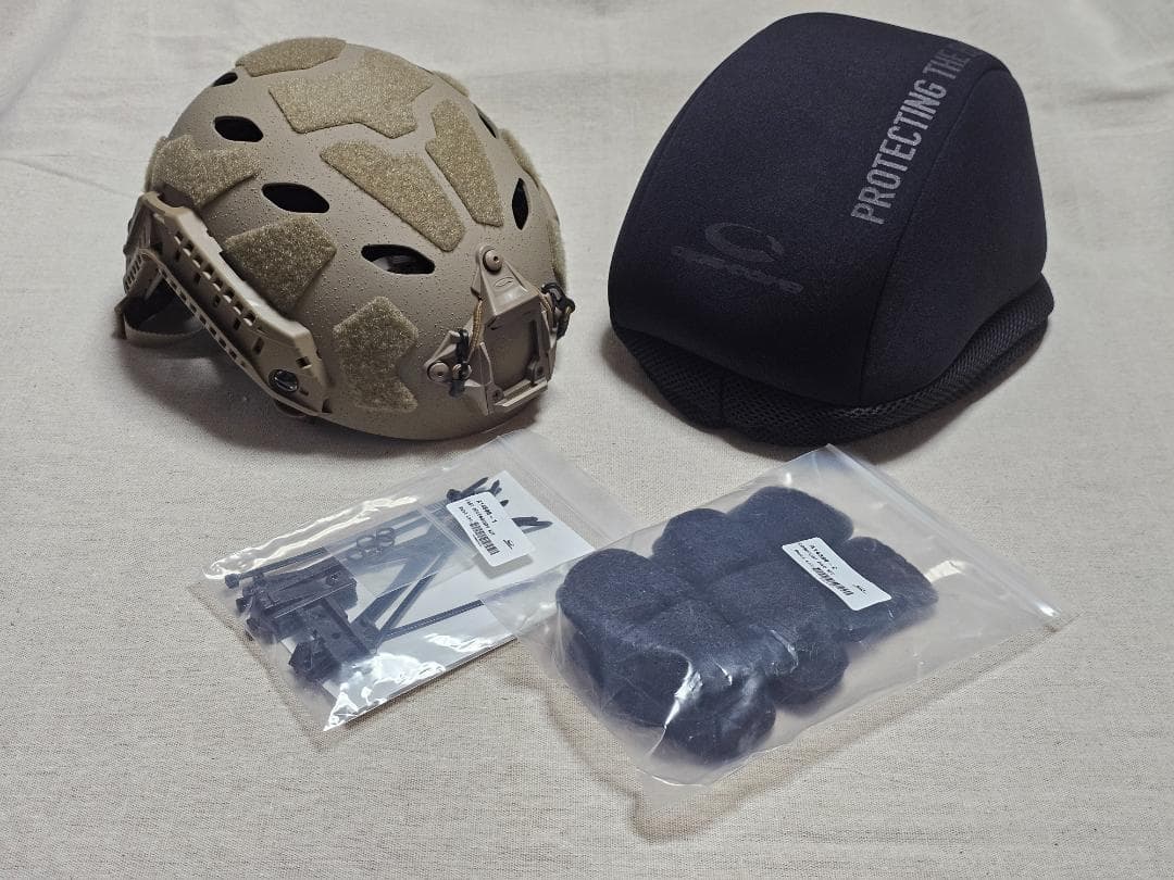 【新品】Ops-Core FAST SF カーボン ヘルメット