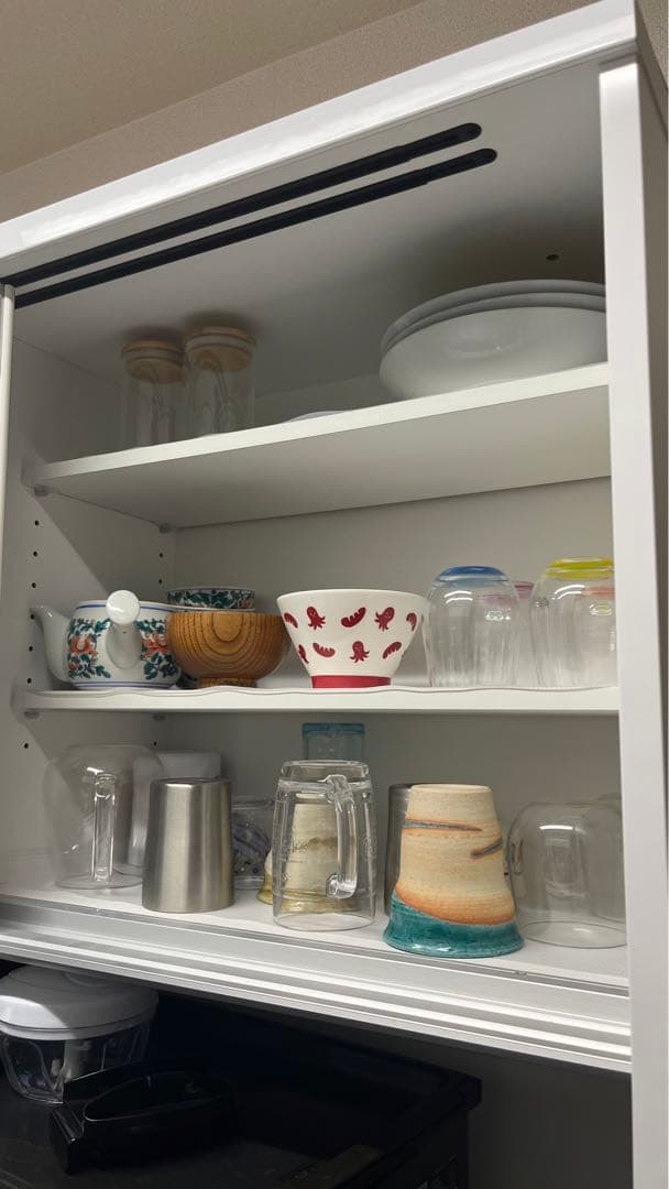 ホワイト木製食器棚 ガラス扉付き