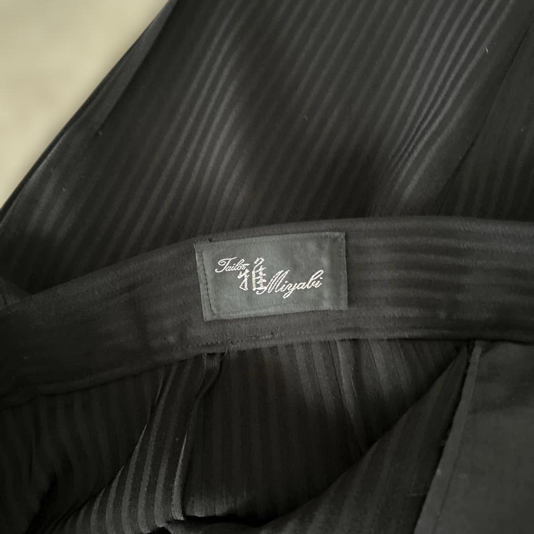 テーラー雅　ブラック ストライプ スーツ