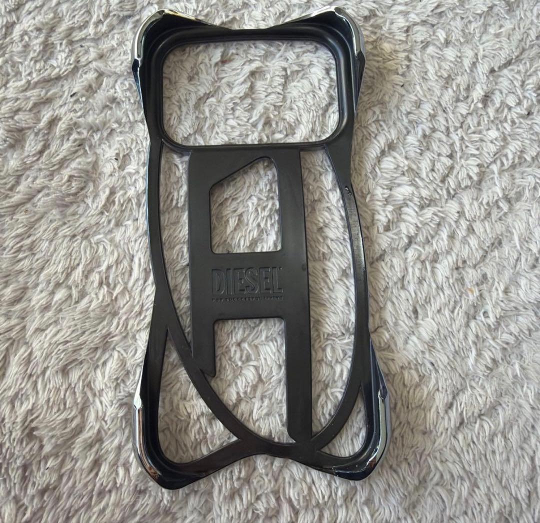 ゲ*コ様 DIESEL CAGED D CASE iPhone 17 Pro