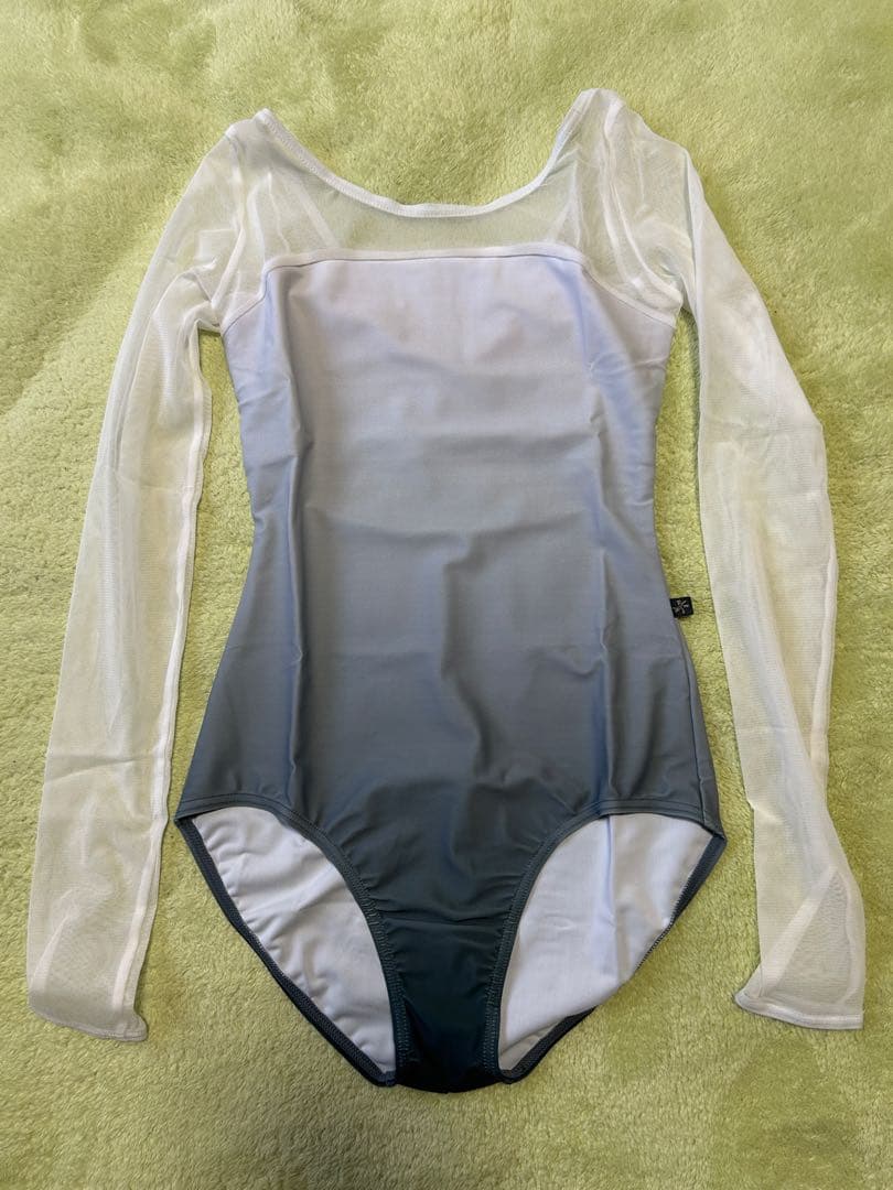 グラデーションデザイン 長袖レオタード