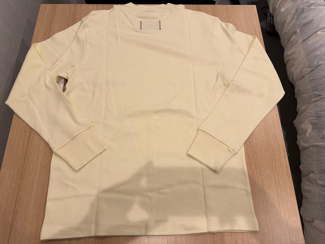 Public Drip パブリックドリップ モックネック ロンT クリーム