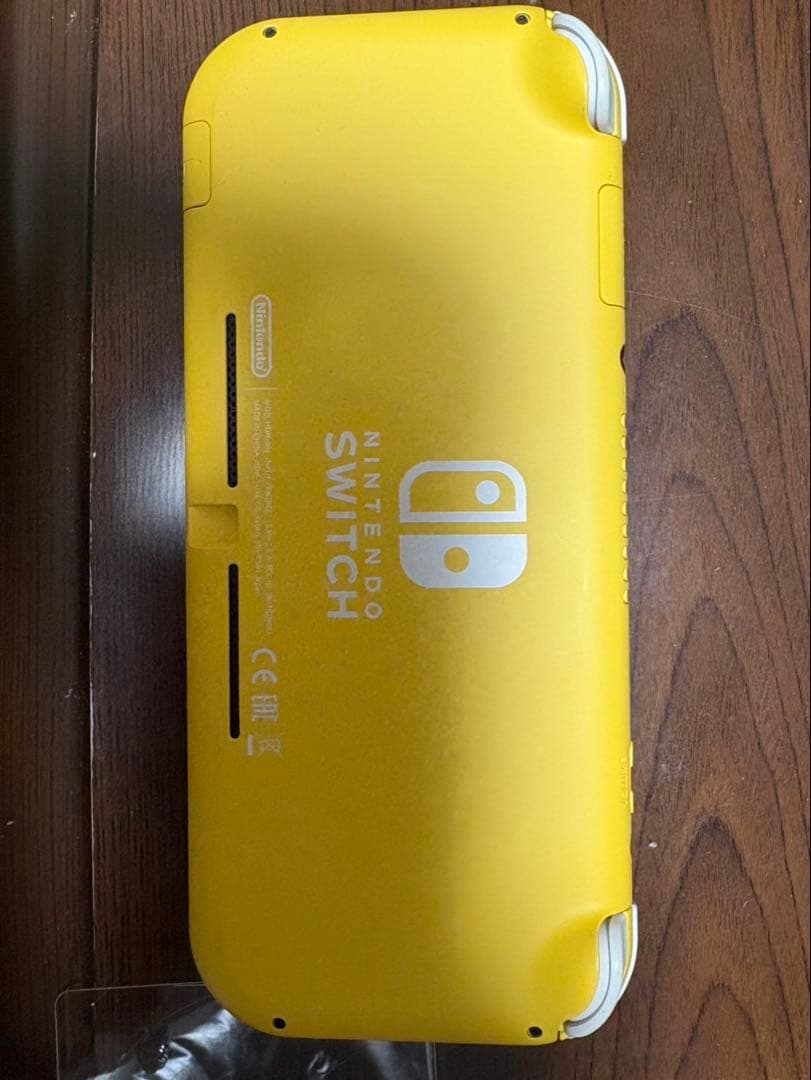 SwitchLight イエロー 本体 ACアダプター