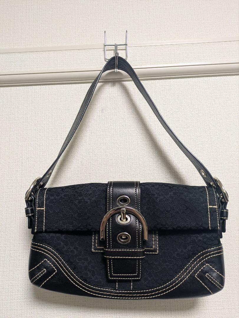バッグ Coach SOHO Mini Signature Small Flap Bag
