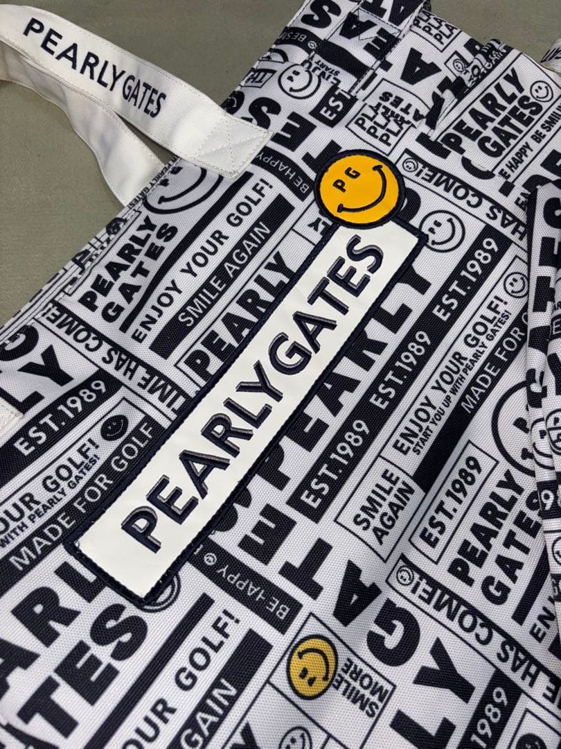 （大ちゃん）パーリーゲイツ、ニュースペーパー柄、ロッカーバッグとセット