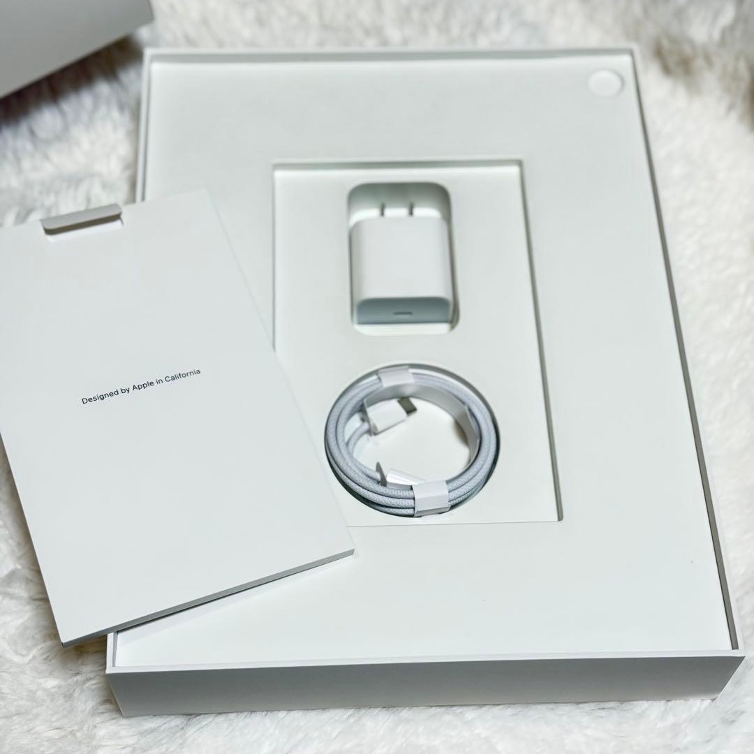 Apple iPad Air 13インチ　512GB パープル