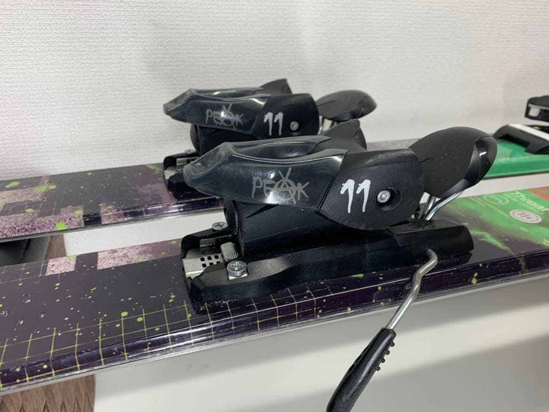 salomon サロモン ツインチップ THREAT 161cm TYROLIA