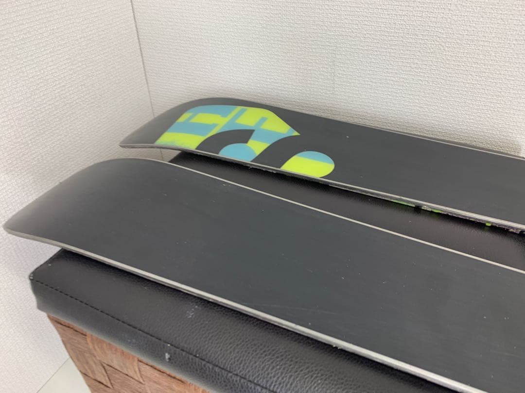 salomon サロモン ツインチップ THREAT 161cm TYROLIA