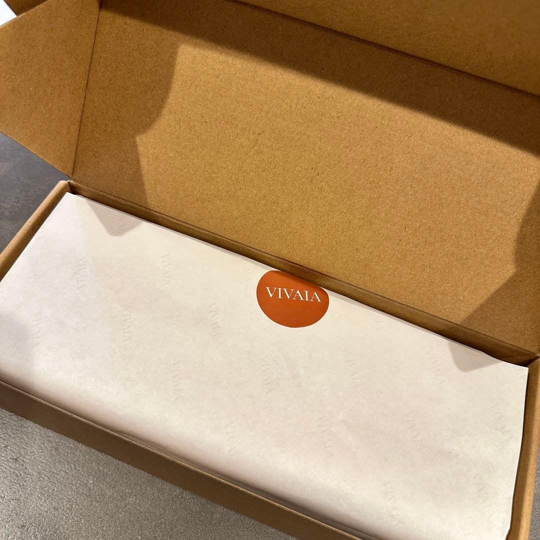 【新品未使用】VIVAIA[Audrey]ラウンドトゥ アニマル刺繍 ローファー