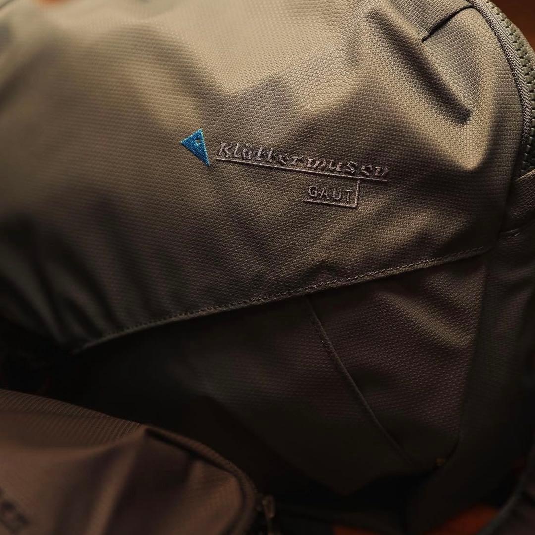 Klättermusen ブラック メッセンジャーバッグ　クレッタルムーセン