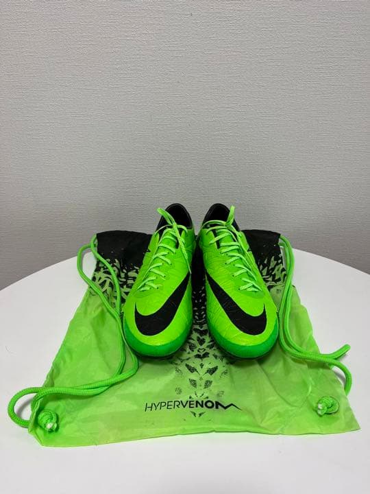 ナイキ ハイパーヴェノム フィニッシュ2 AG-R 27.5cm