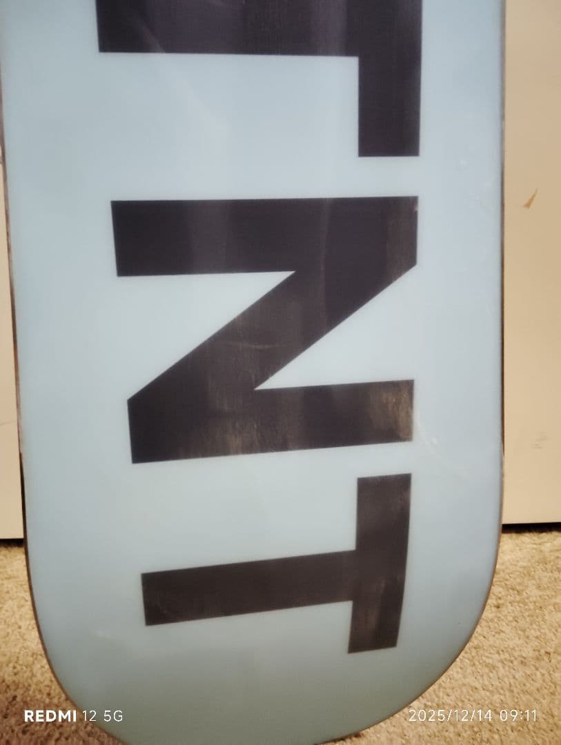 FNTC TNT 143センチ スノーボード