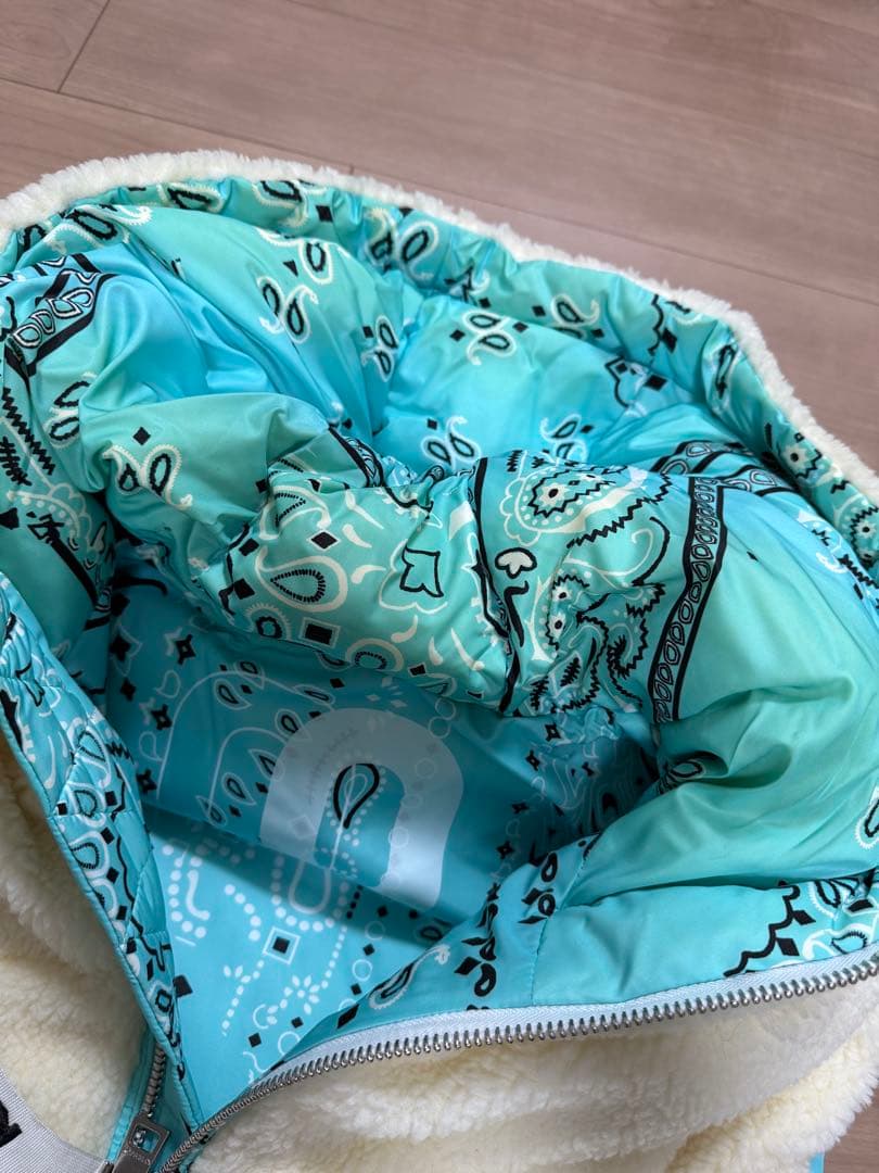 クリスジョイ KHRISJOY ダウンベスト　リバーシブル　ペイズリー柄