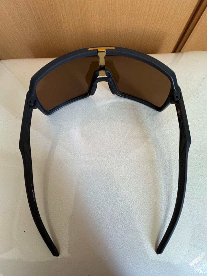 美品　OAKLEY SUTRO スートロ