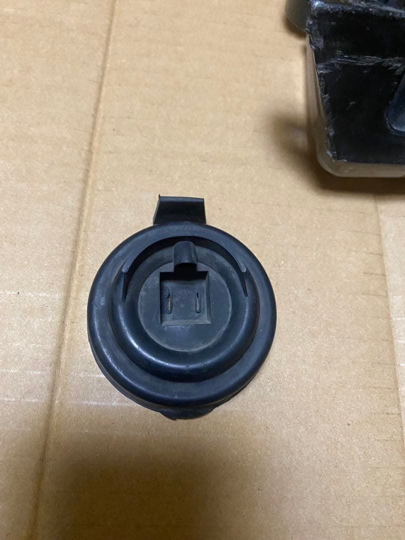 う*ま様 AE86 レビン　純正フォグランプ　右側