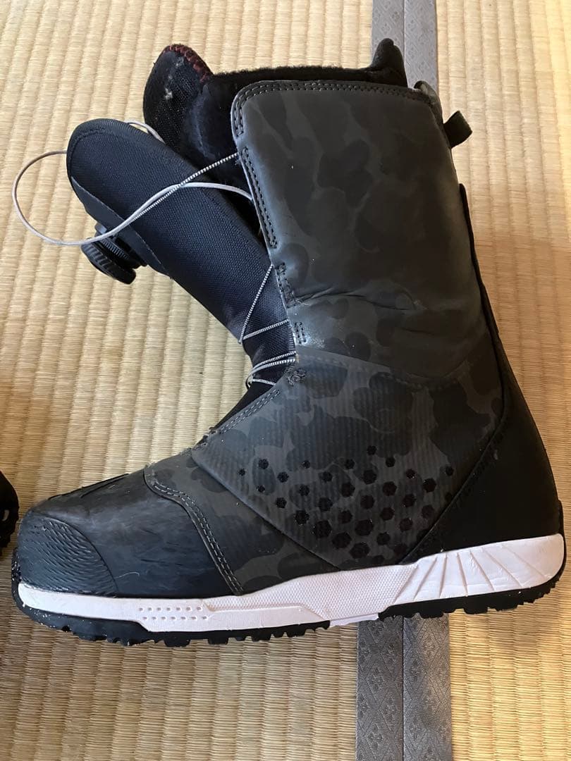 BURTON ION スノーボードブーツ カモラフ 迷彩 JP26.5cm