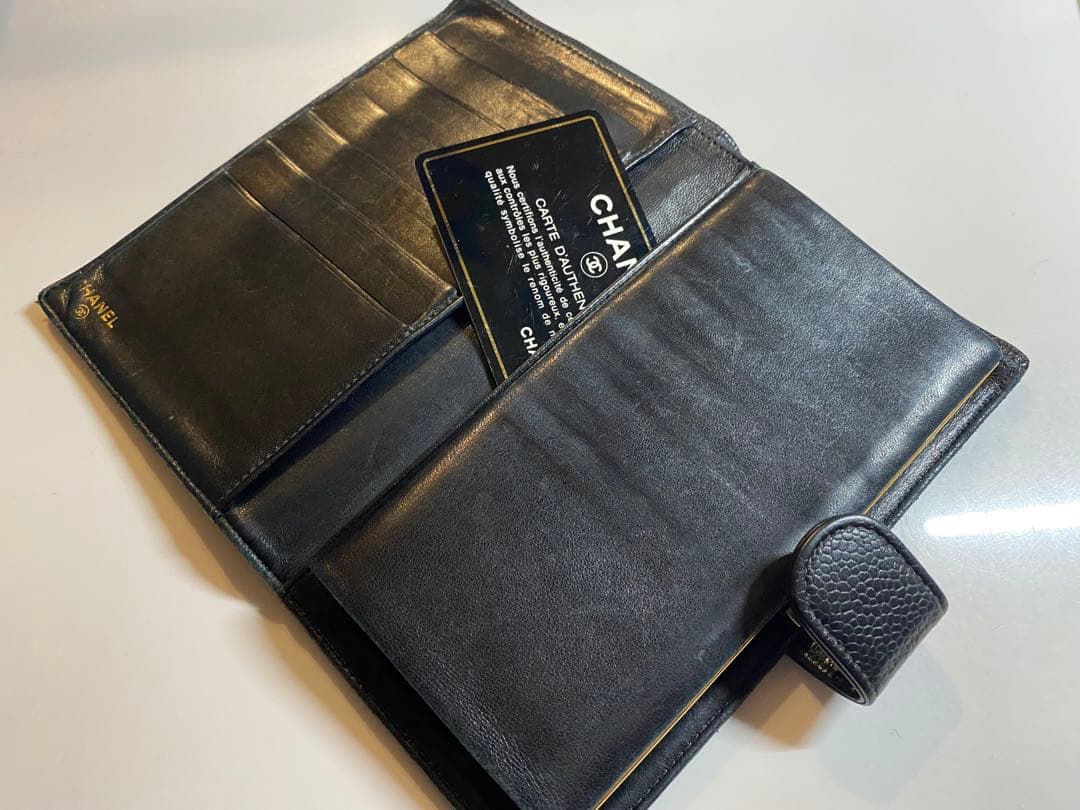 お得！CHANEL キャビアスキン　ガマ口　ブラック 長財布！