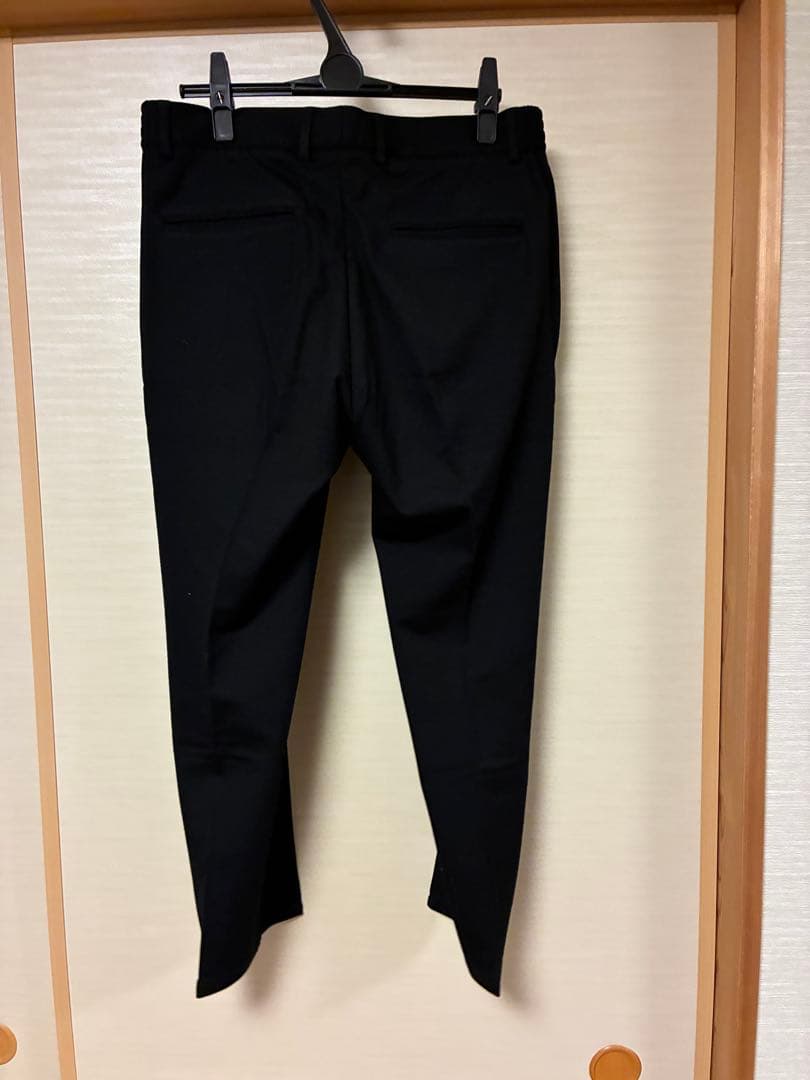 ジャブスアルキヴィオ ブラック スラックス