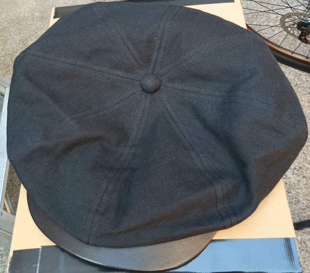 アディクトクローズ 　ブラック キャスケット Mサイズ