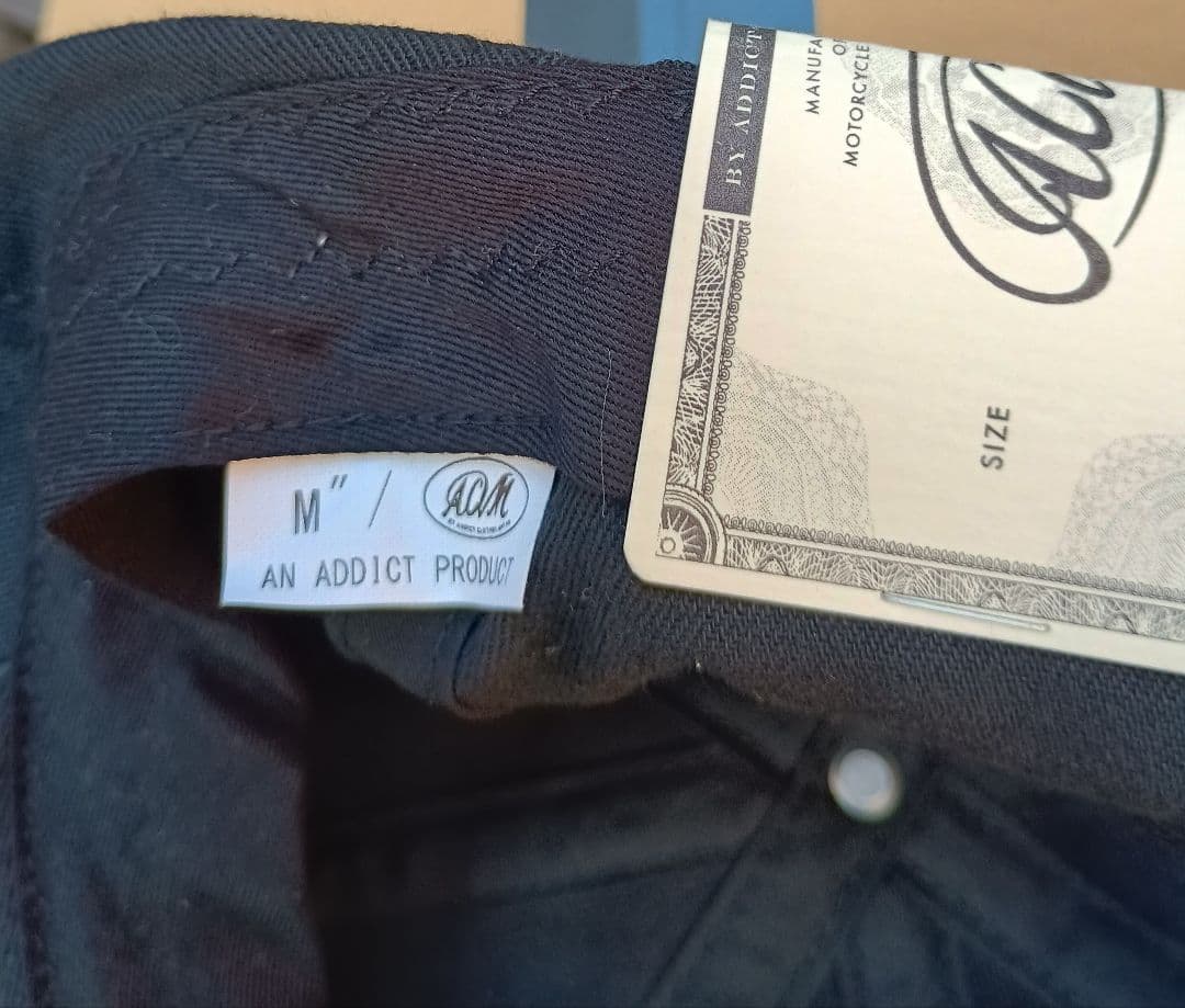 アディクトクローズ 　ブラック キャスケット Mサイズ