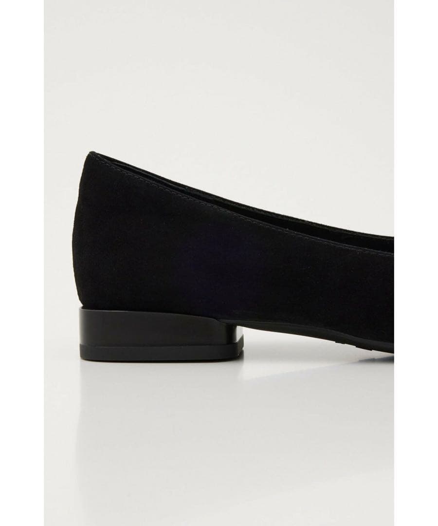 週末限定⭐︎早い者勝ち半額以下⭐︎新品未使用⭐︎ STACCATOジジカッターパンプス