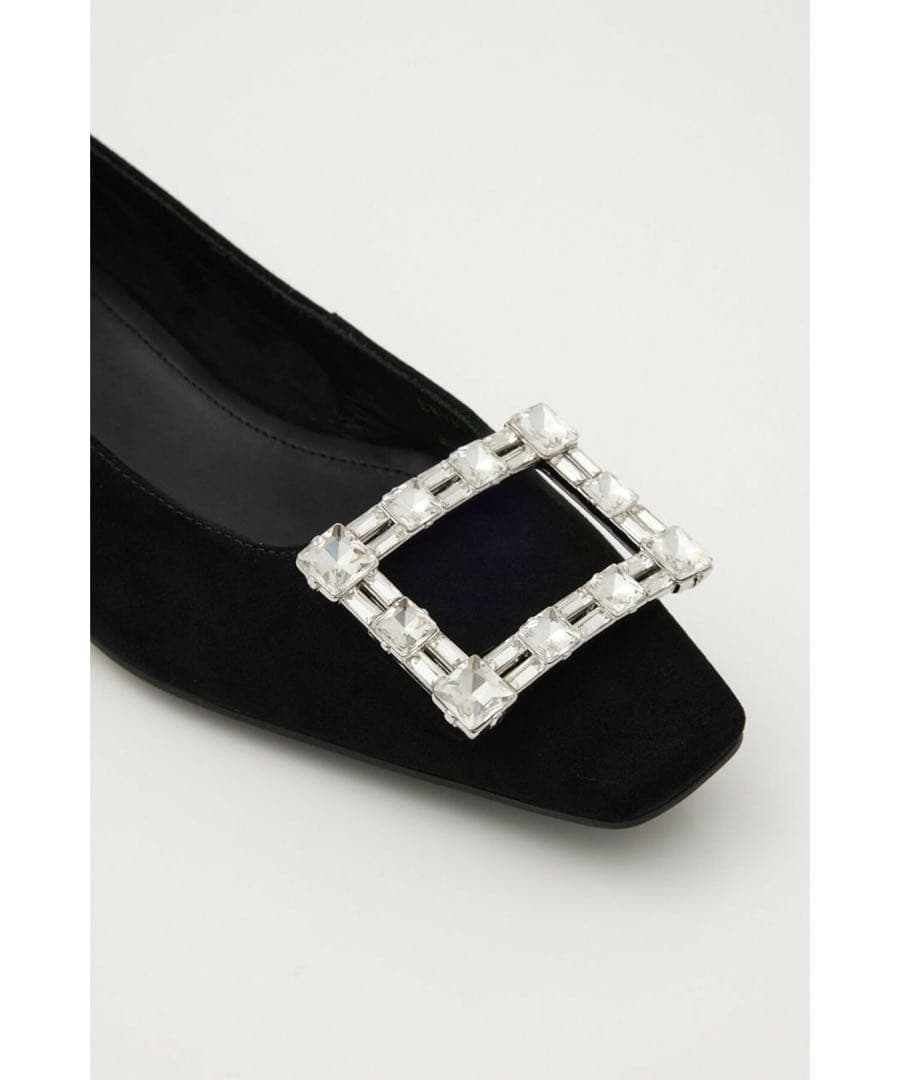 週末限定⭐︎早い者勝ち半額以下⭐︎新品未使用⭐︎ STACCATOジジカッターパンプス