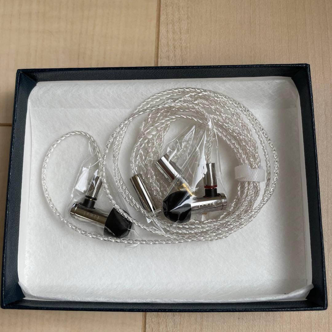 finalイヤホン カナル型 FI-E5DSSD [φ3.5mm ミニプラグ]