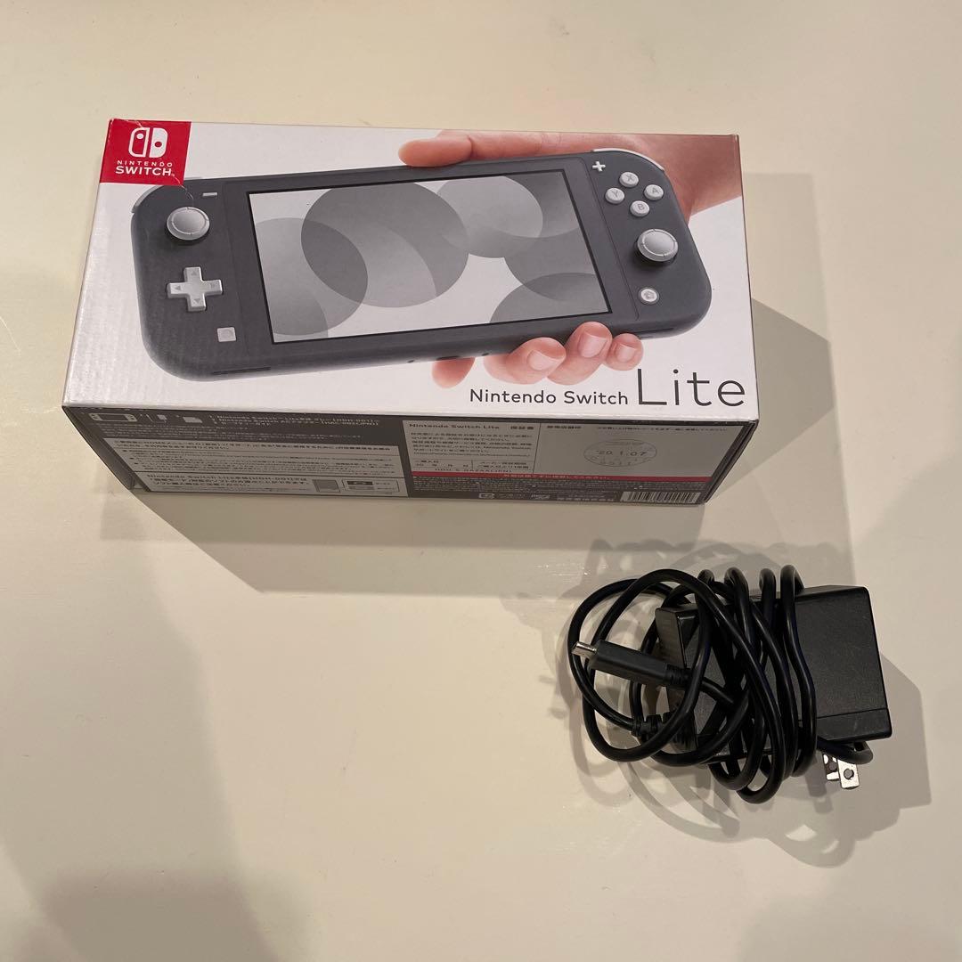 Nintendo Switch Lite ブラック 箱、充電器、SDカード付き