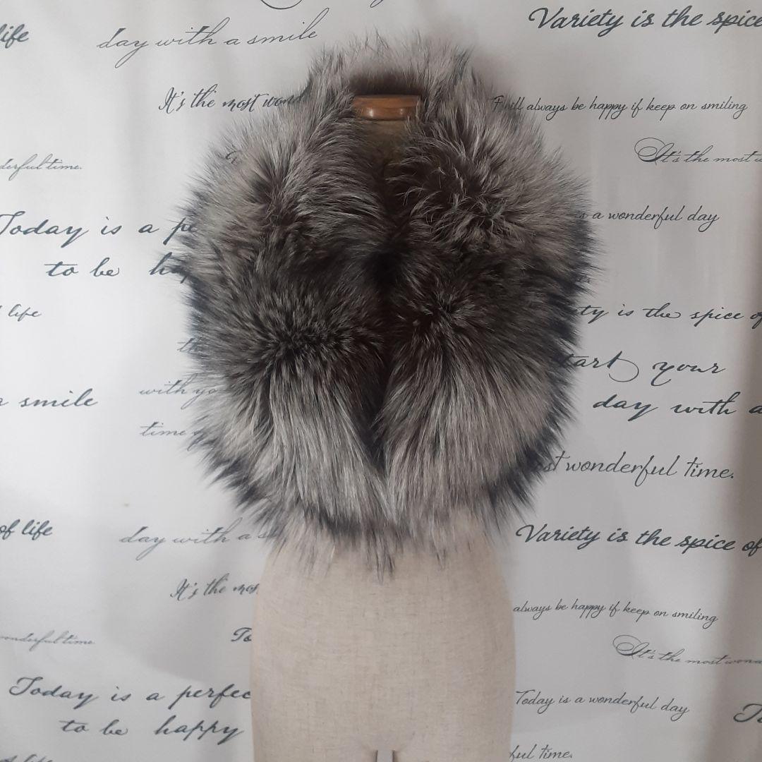 SAGA FOX　タグ付き新品　フォックスファー　ショール　マフラー　襟巻き