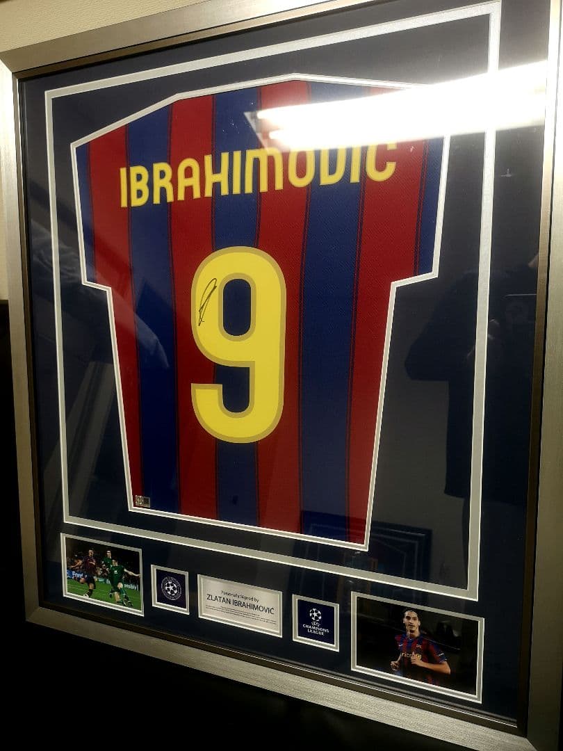 ズラタンイブラヒモビッチ　バルセロナ09/10 ICONSサインユニフォーム