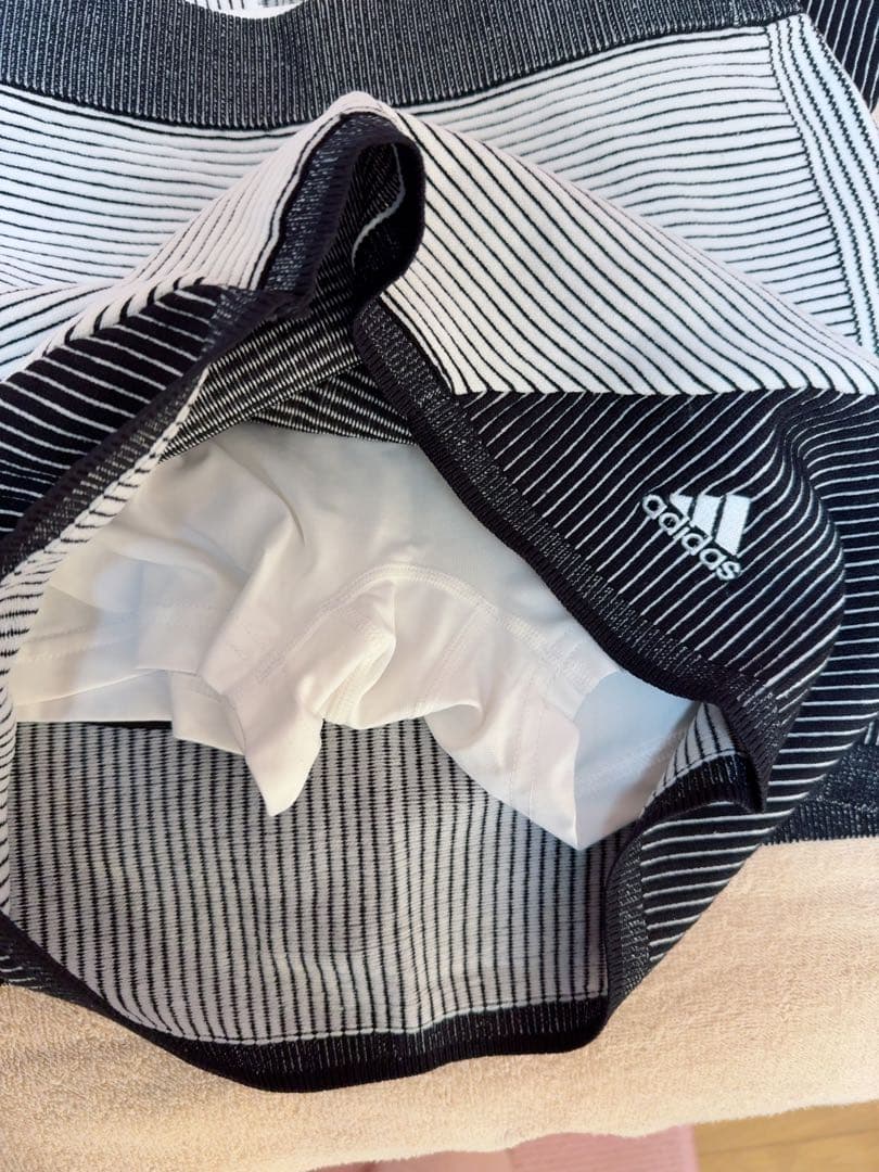 adidas ストライプ フーディー スカート セット M