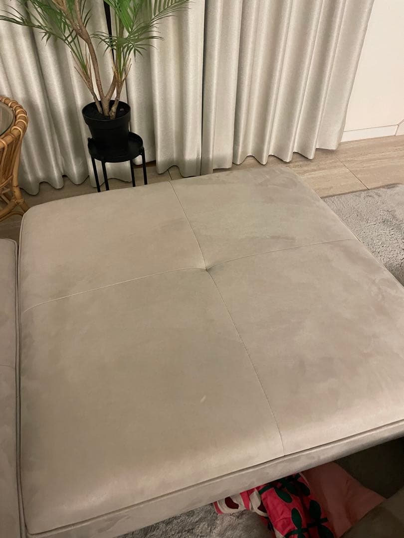 引越しセール中@Meg アルフレードソファ&オットマン&背もたれ2個