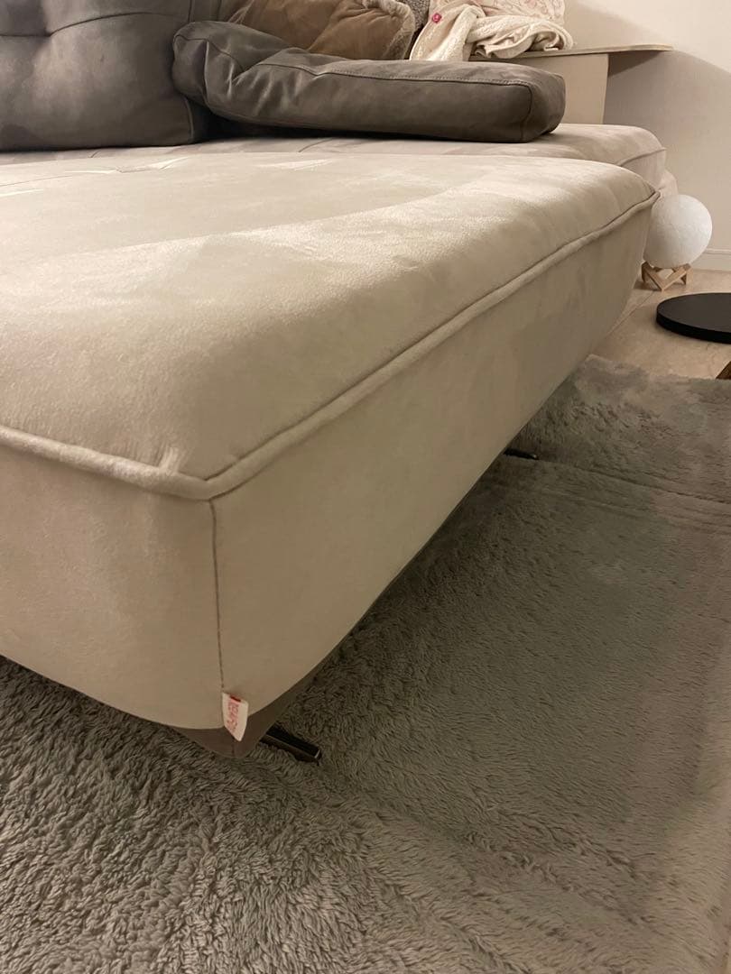 引越しセール中@Meg アルフレードソファ&オットマン&背もたれ2個