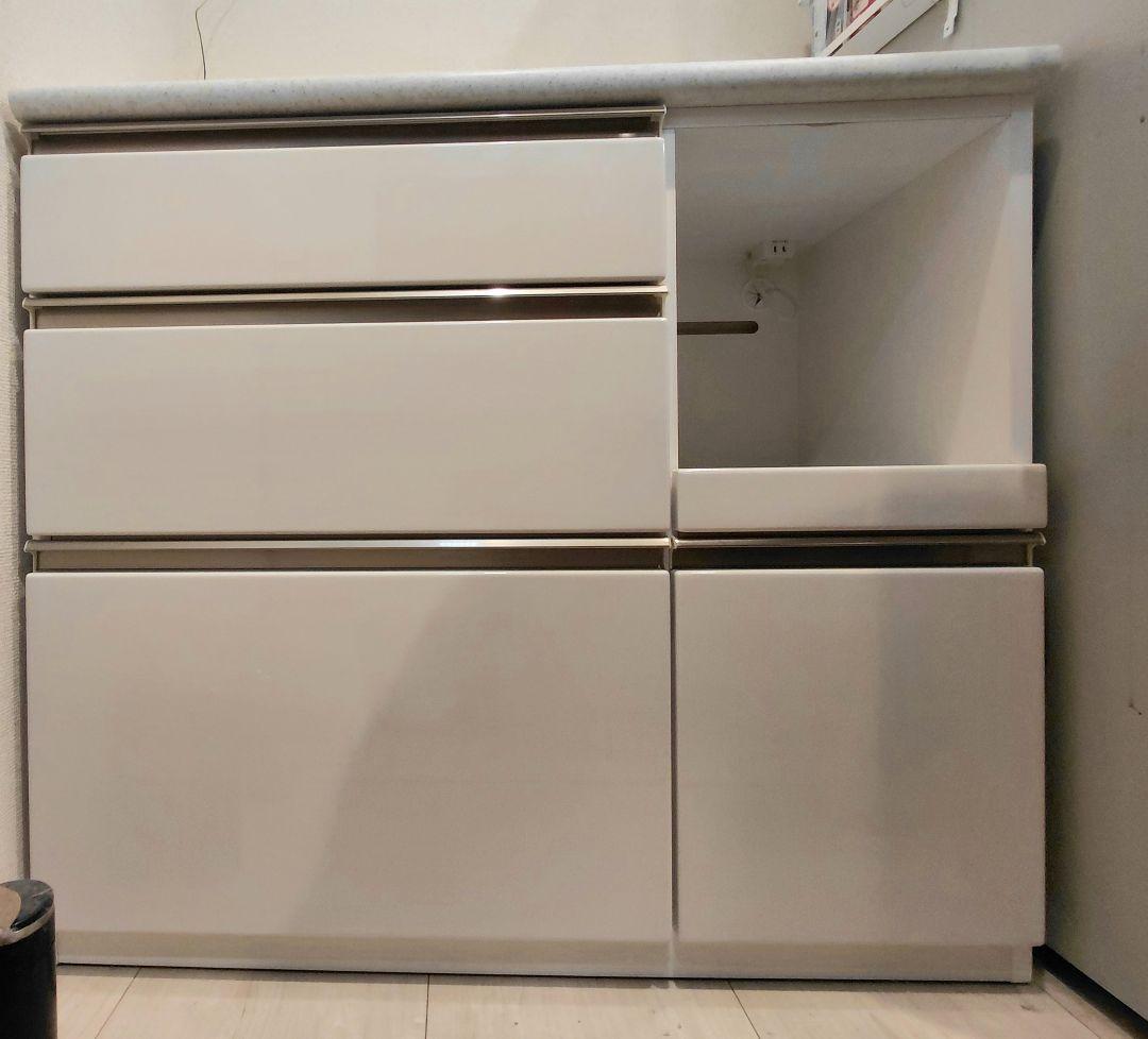 ニトリ　アルミナ2 100CT WH　2022年製