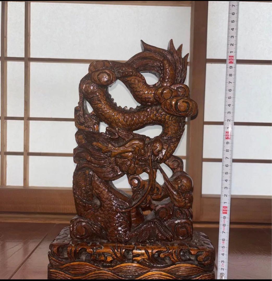 彫刻工芸品　龍　手彫り 木彫り　一点物