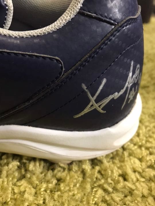 アンダーアーマー　スパイク　オリックスバファローズ金子千尋　実使用直筆サイン入り