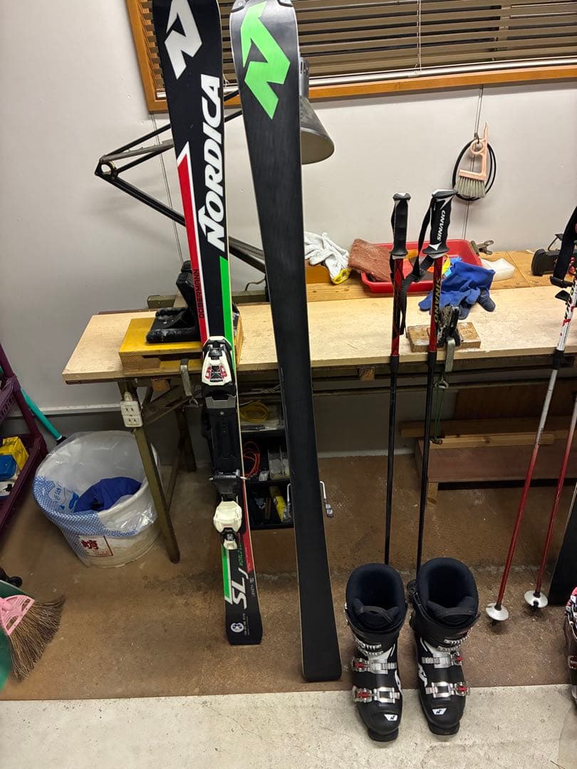 Nordica SLJ World Cup スキー