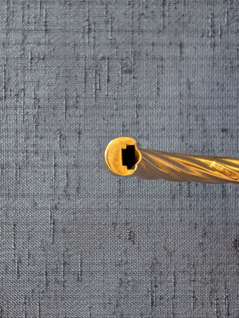 UNOAERREウノアエレ K18 バングル ブレスレット 14.3g