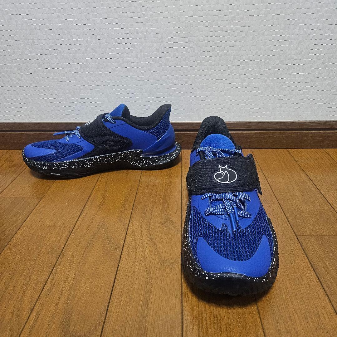 極美品☆ UNDER ARMOUR CURRY FOX2 バスケットシューズ