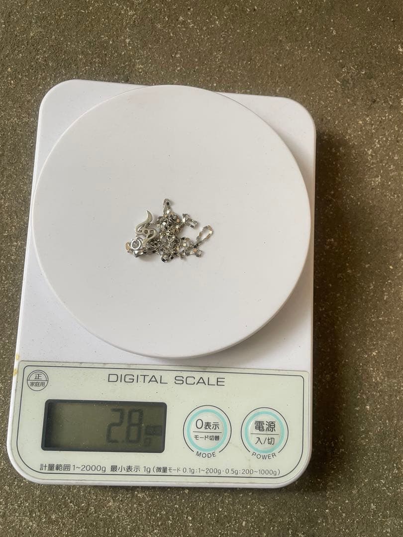 プラチナ ダイヤモンドネックレス　PT750刻印あり　2.8g 長さ45cm