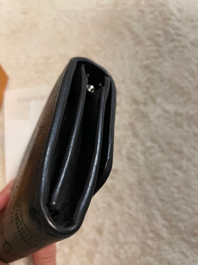 ルイヴィトン マヒナ ポルトフォイユイリス コンパクト 財布 箱付き