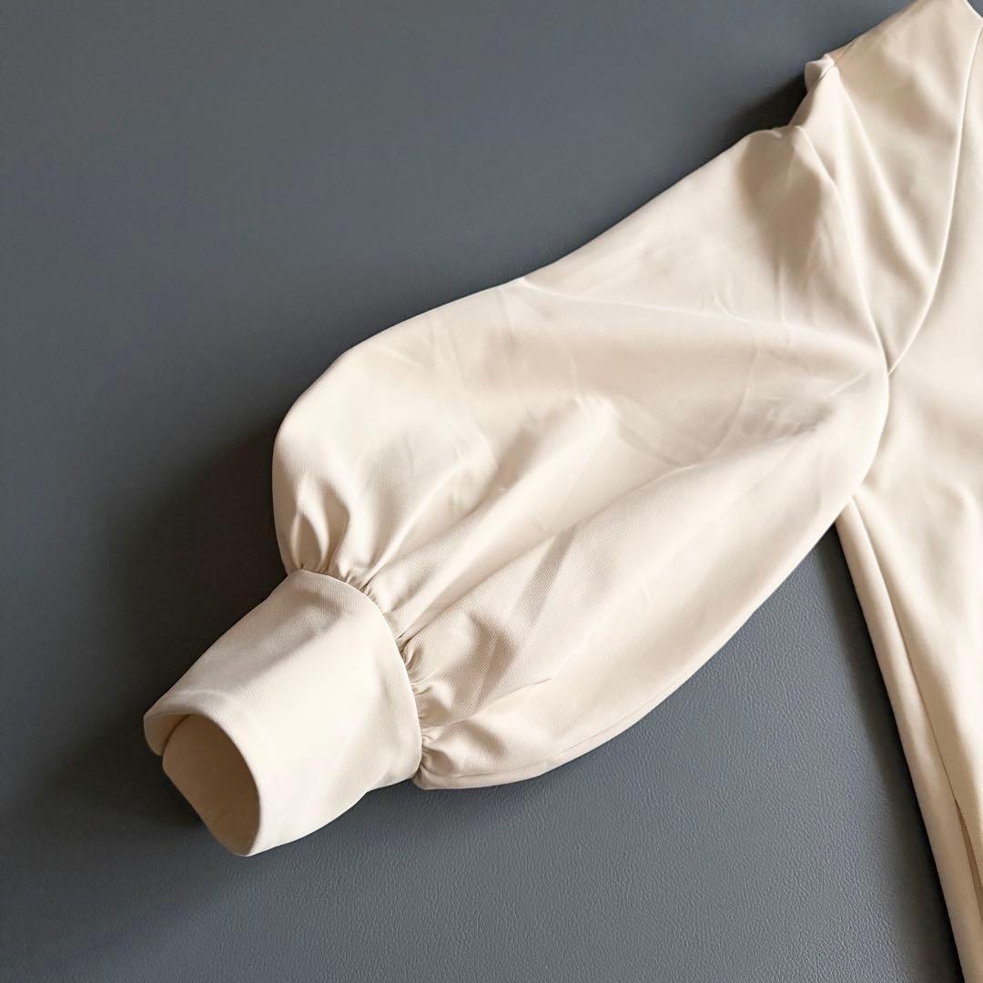 23SS 【アドーア】プルオーバーワンピース38 ボリュームスリーブ ベージュ