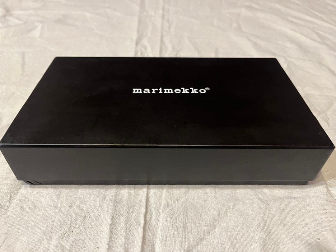 green roomさま専用【新品】marimekko 長財布　マリメッコ