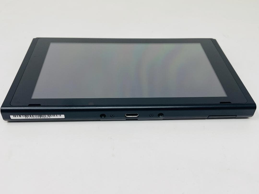 【良品】Nintendo Switch バッテリー強化版 本体のみ 2020年製