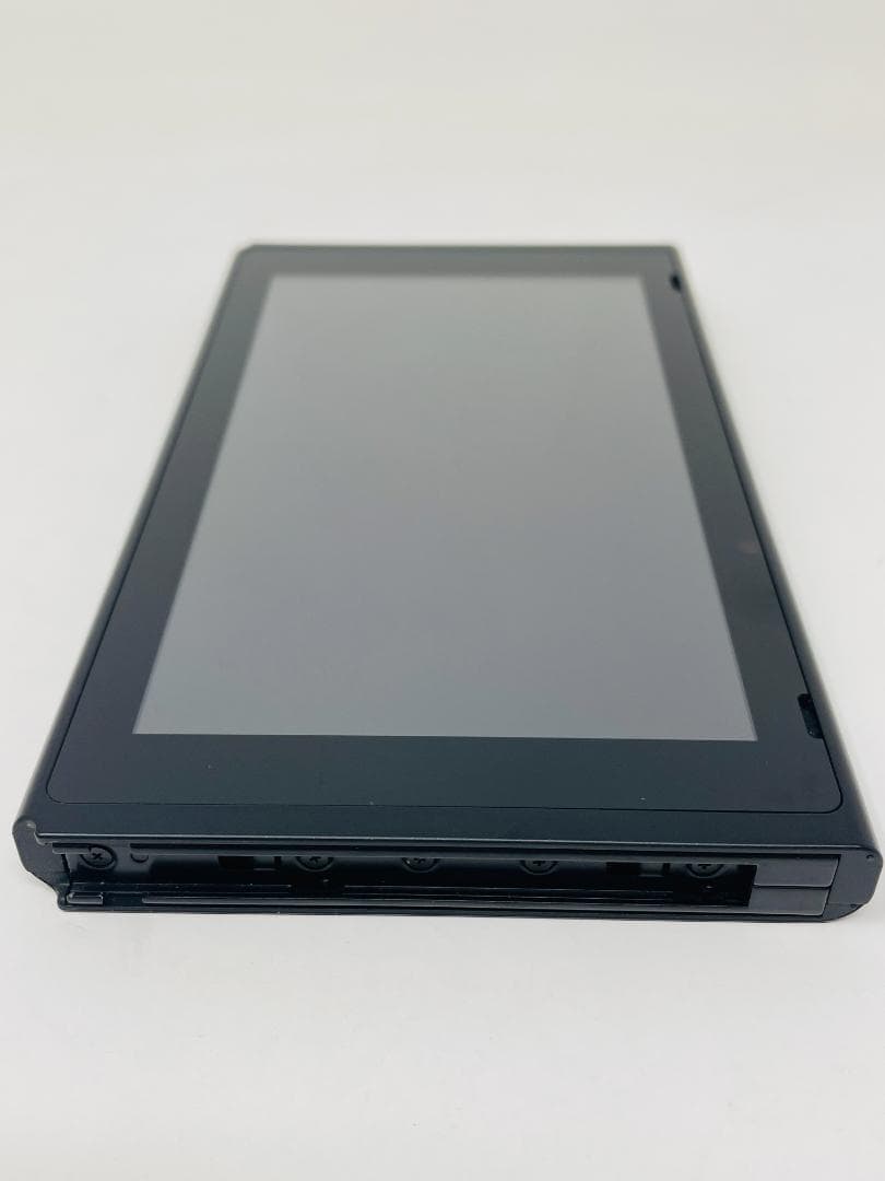 【良品】Nintendo Switch バッテリー強化版 本体のみ 2020年製