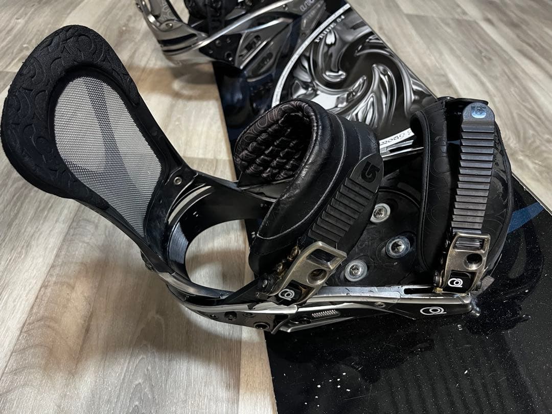 たか　スノーボード gray pride 2003 ビンディング付　中古